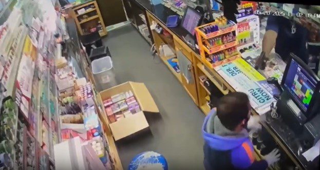 Deadly Gas Station Robbery Caught on Camera