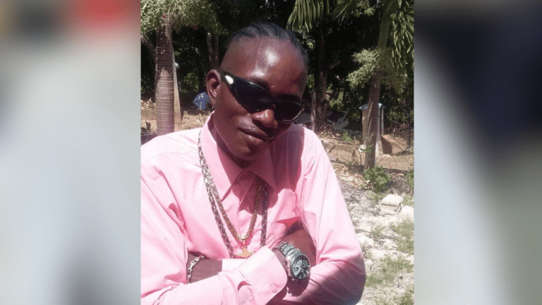 Train Gate Operator Fatally Shot by Gunmen